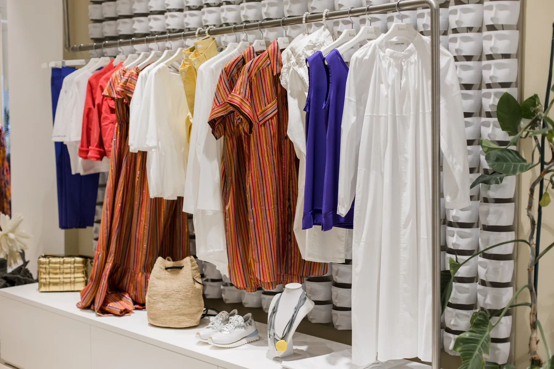 Boutique & Retail — image 17