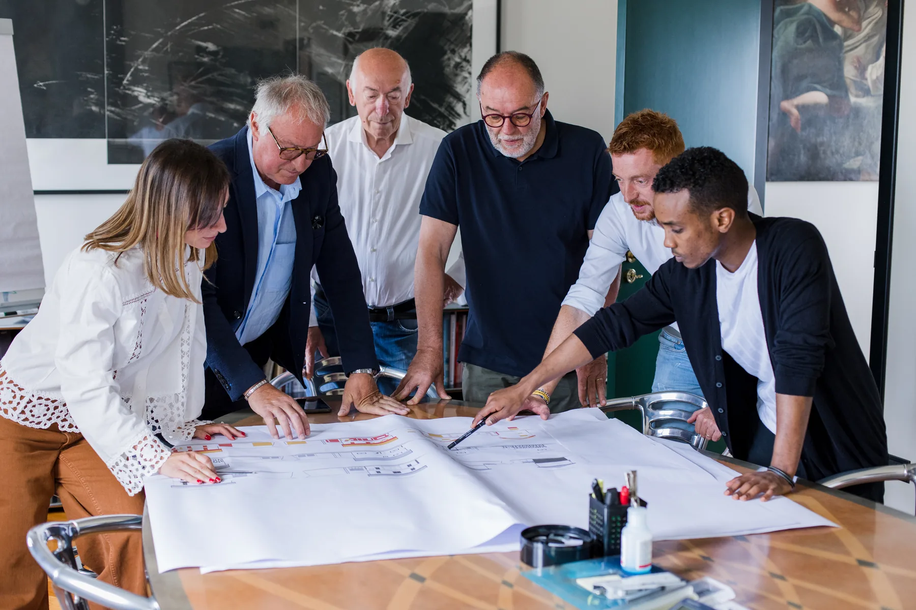 People at Work — image 33