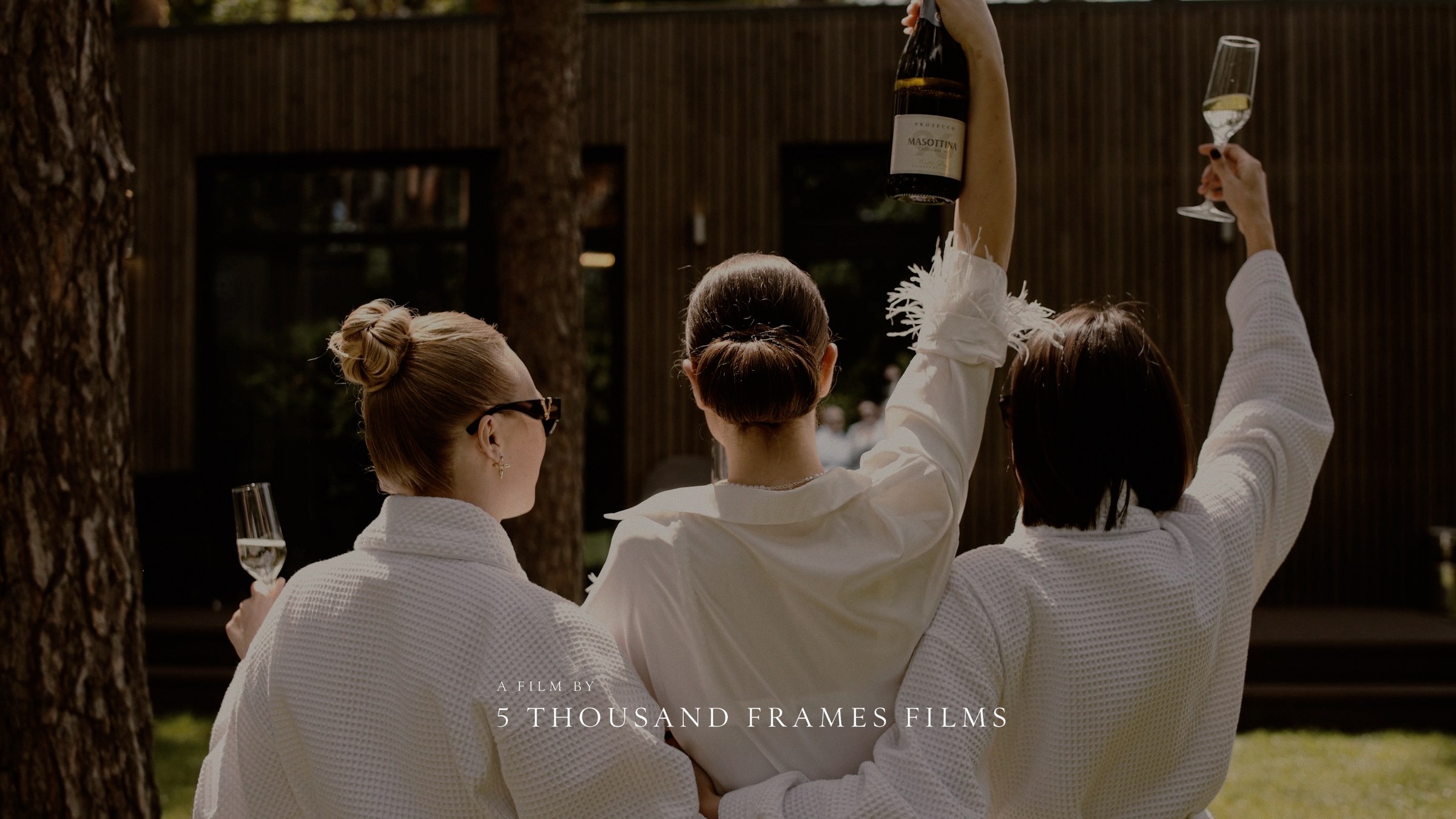 It’s a Wedding wedding film cover